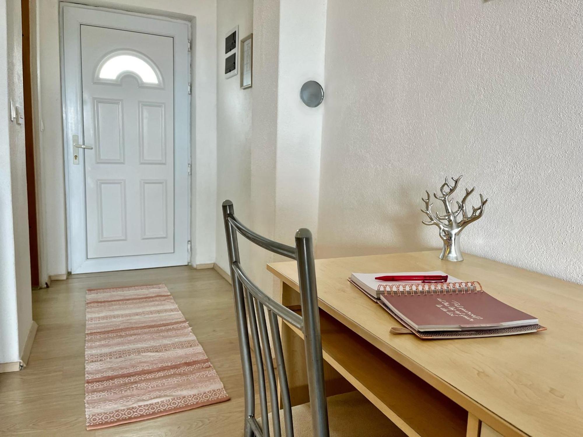 Apartments Stela Gornji Karin Room photo